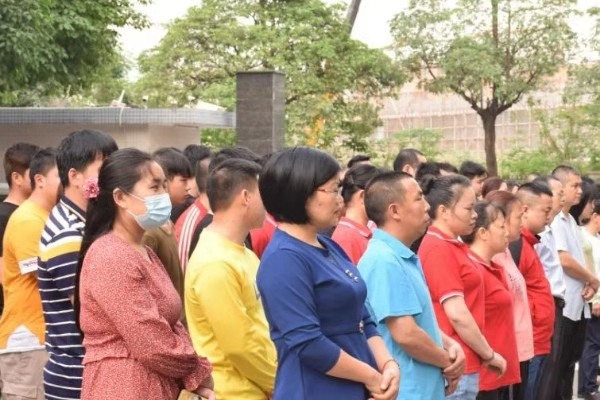 四月也要元气满满！万昌公司昨日召开全体动员晨会